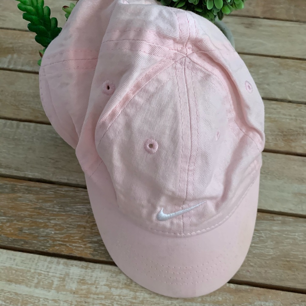 Nike Hat pink infant girl